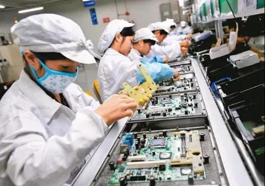 鄭州、蘇州、深圳 撐起蘋(píng)果工廠的三座中國(guó)城市，一路狂奔科技路
